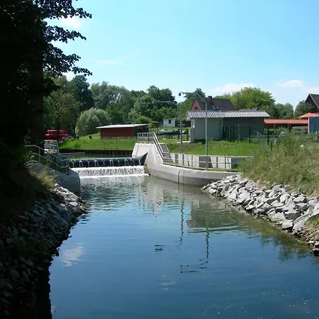 Διαμέρισμα Wasserschleuse In Strasen