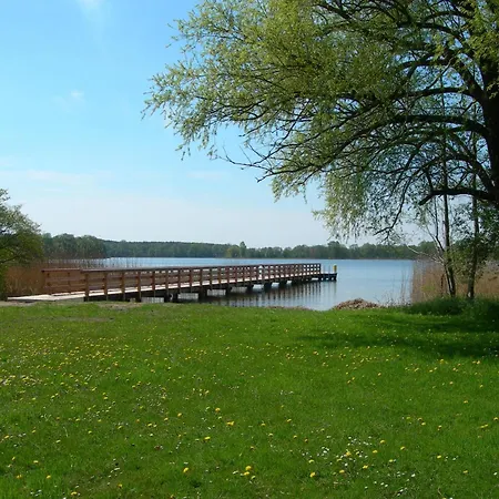 Wasserschleuse In Strasen Appartamento Wesenberg